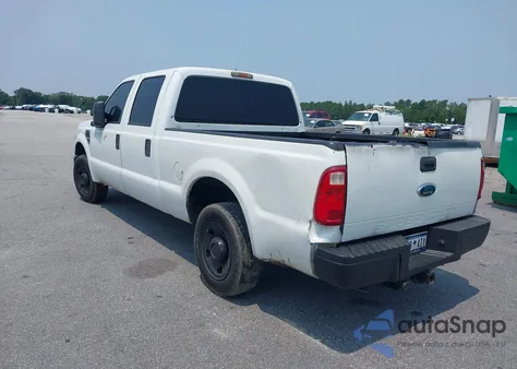 2010 Ford F-250 King Ranch/Lariat/Xl/Xlt z USA, uszkodzony, nr VIN 1FTSW2A57AEA16018